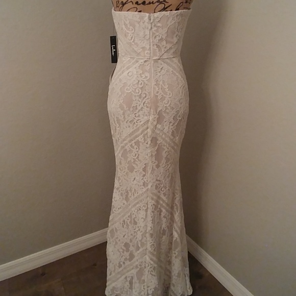 Gorgeous Ivory/ lace gown!! - Picture 5 of 8